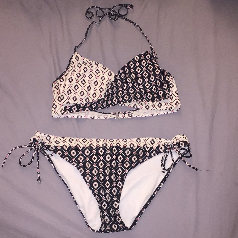 Two Piece Bathing Suit Bikini Set